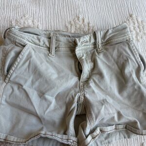 American Eagle Outfitters Women's Light Gray Cargo Shorts